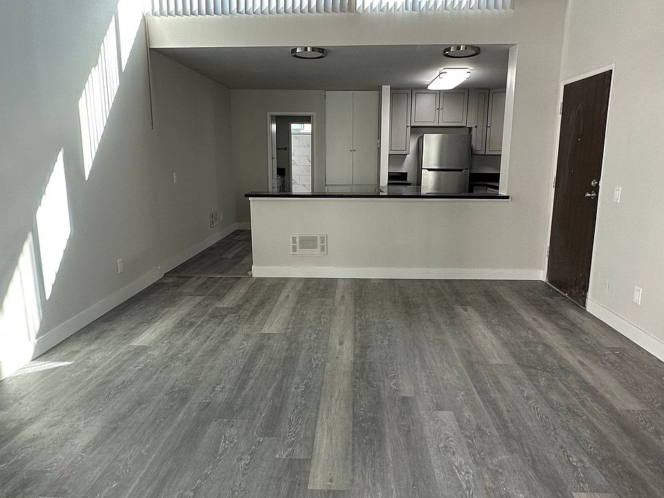 1st image of 4200 Arch Dr #205