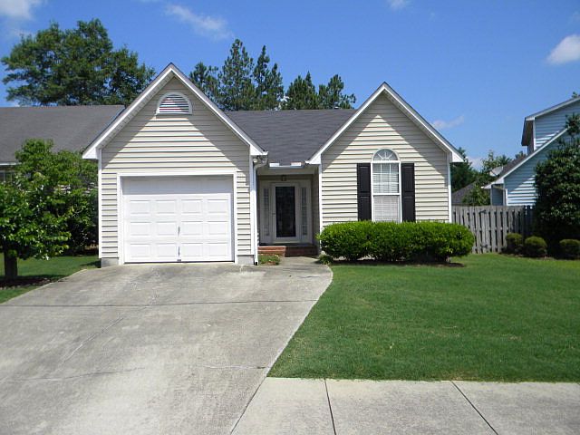 1st image of 4413 Summerlin Dr