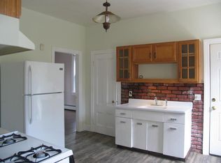 257 Academy Ave #1, Providence, RI 02908