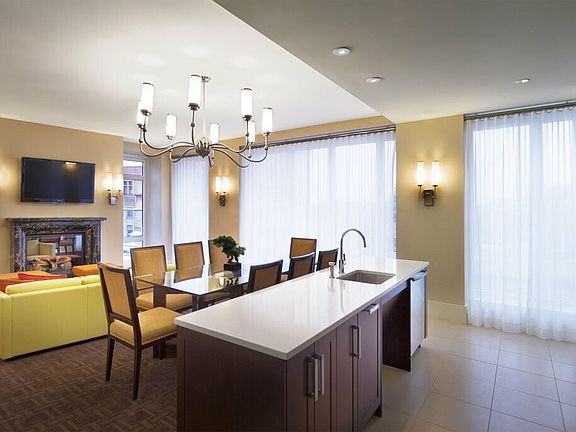 135 Clarendon St. #3G Boston (Back Bay) Shared Unit Photo