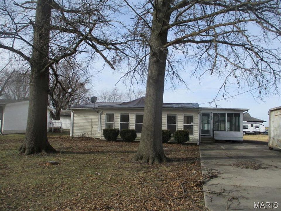 1st image of 2208 S 5th St