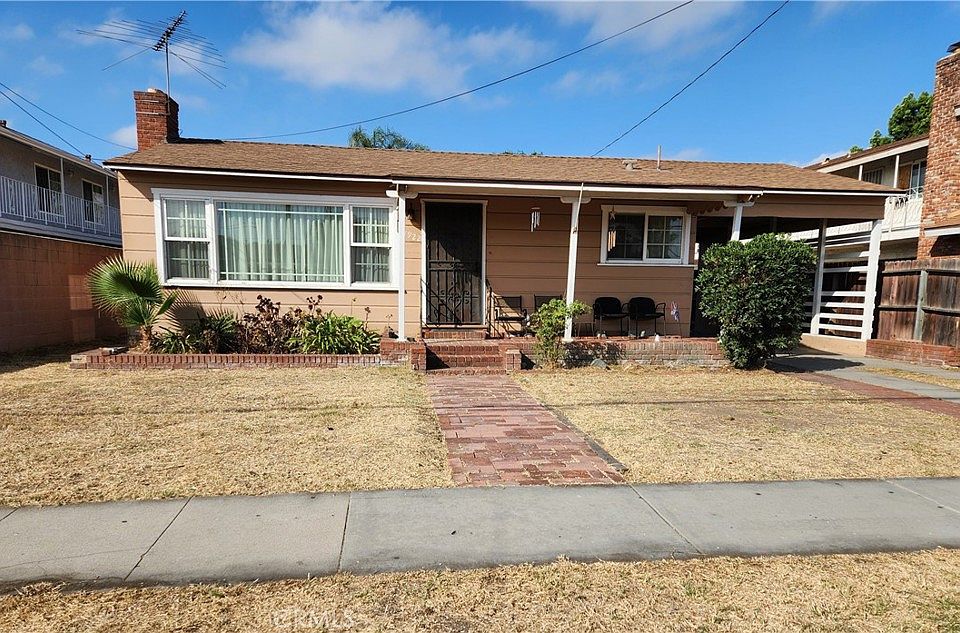 1st image of 11922 Olive St