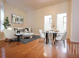 327 E 14th St #3M, New York, NY 10003