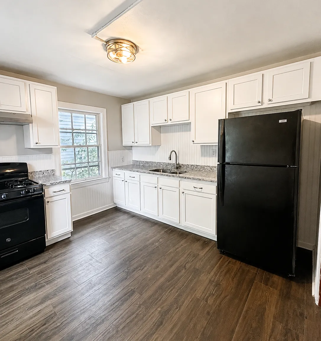 1311 Central Avenue - 1 — Photo 4