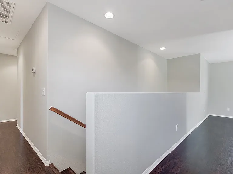 607 Calle Vibrante — Photo 5