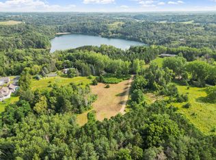 1280 Arrowood Trl, Hudson, WI 54016