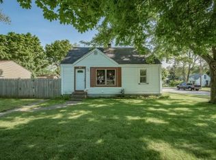 1832 32nd St SW, Wyoming, MI 49519