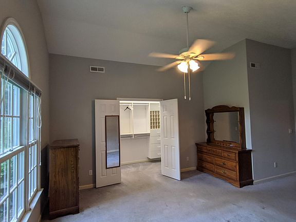 4th image of 864 Hutcheson Dr