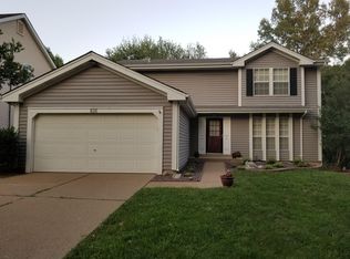 816 Pebblefield Ter, Ballwin, MO 63021