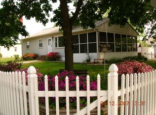 801 Fernhill Rd, Baltimore, MD 21226