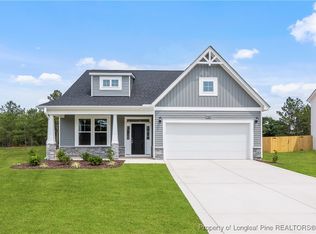 302 Pinnacle Ct, Raeford, NC 28376
