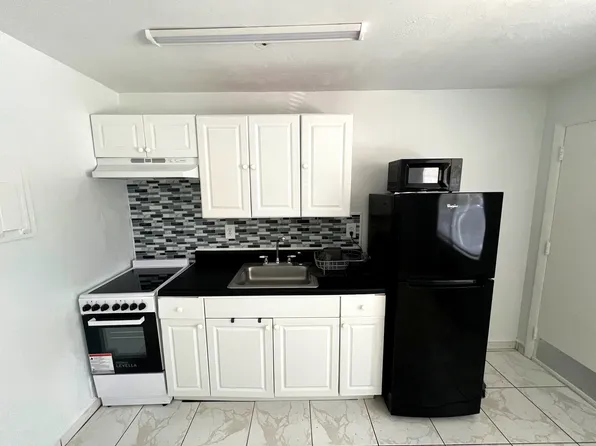 345 Michigan Ave APT 40, Miami Beach, FL 33139