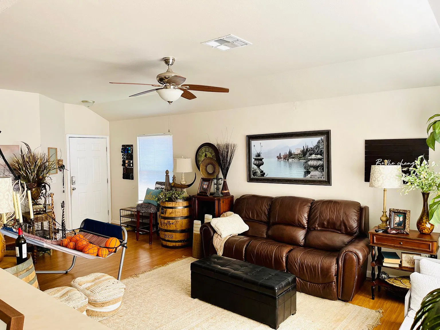 1009 Cupertino St — Photo 4