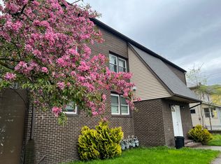 3 Delaware Ave APT 200, Endicott, NY 13760