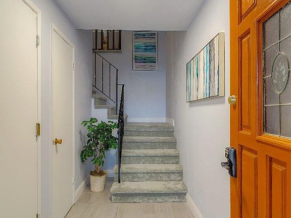 5th image of 3767 Brunswick Ct
