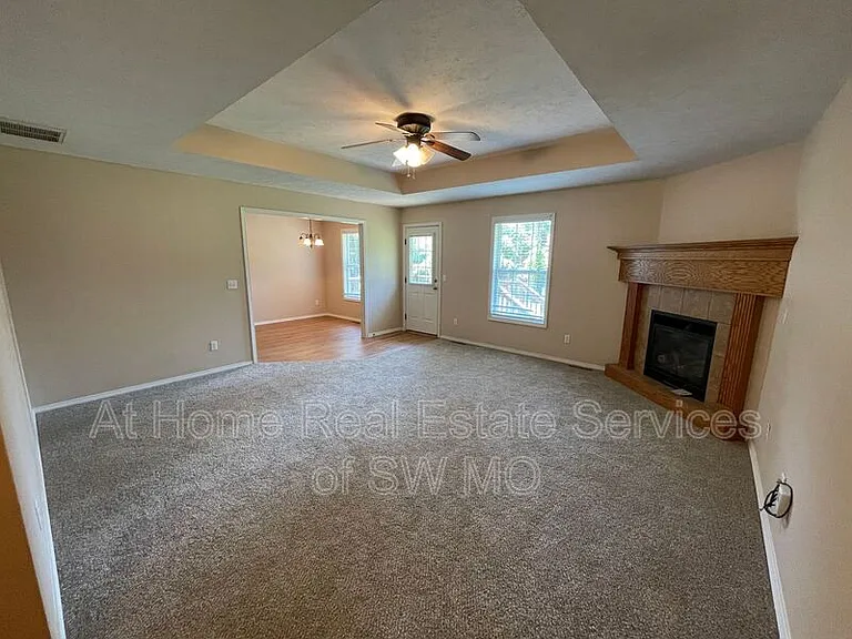 3222 W Wick — Photo 2