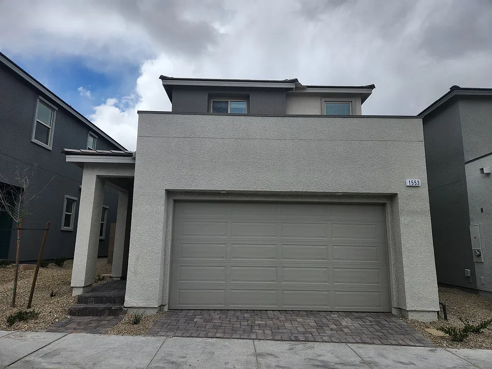 1553 Crowned Eagle St