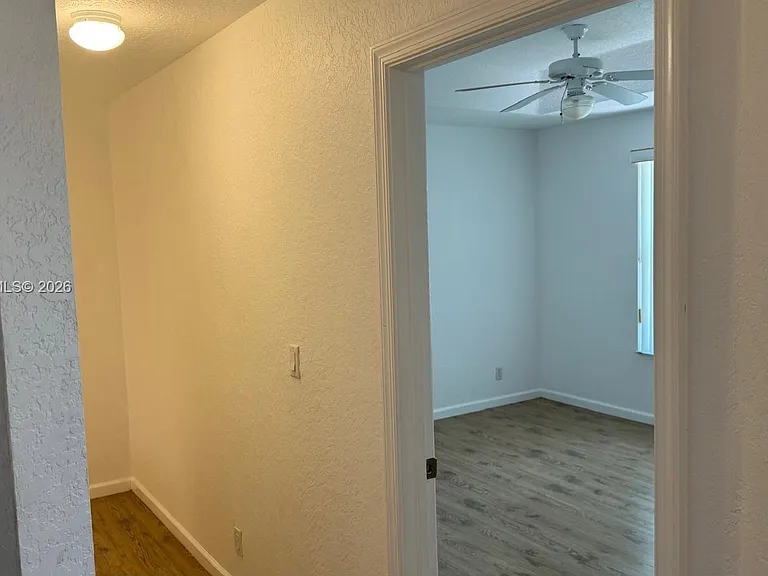 9064 NW 54th St #9064 — Photo 33