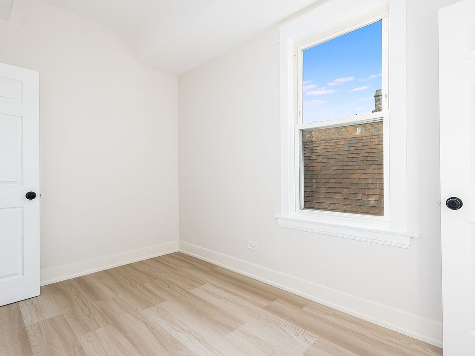 1st image of 1508 N Central Park Ave #2