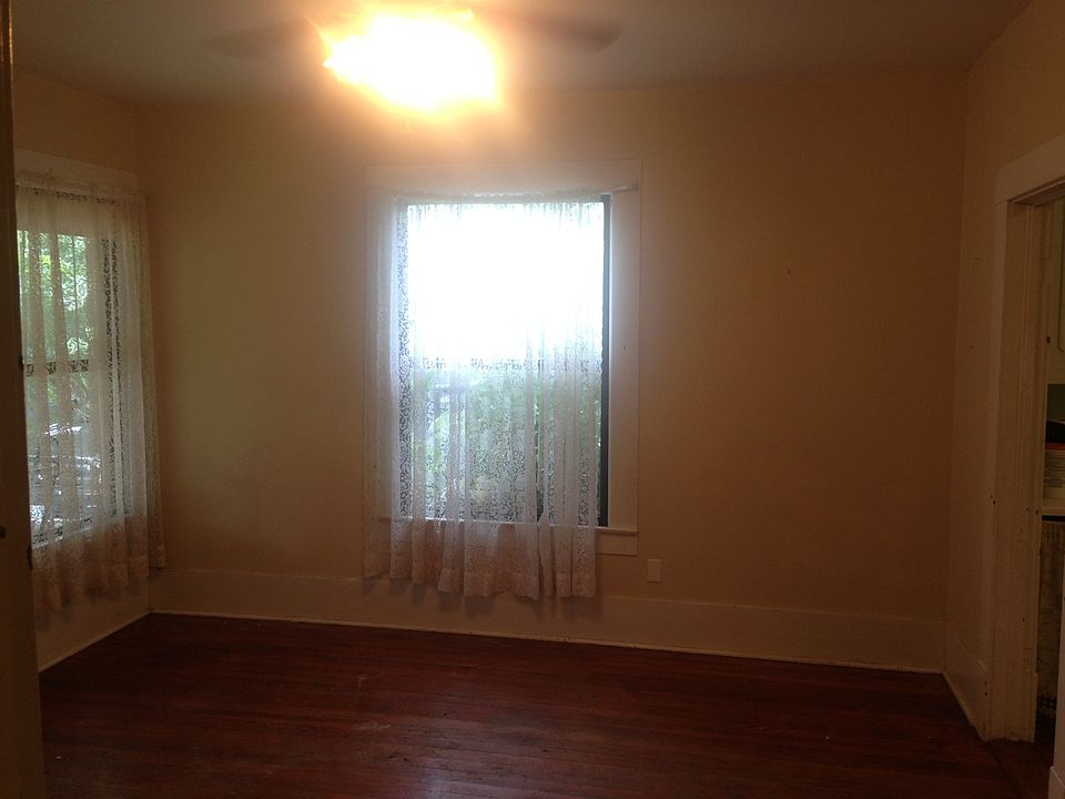 1st image of 3831 Eagle Point North St