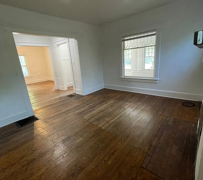1116 Packard St