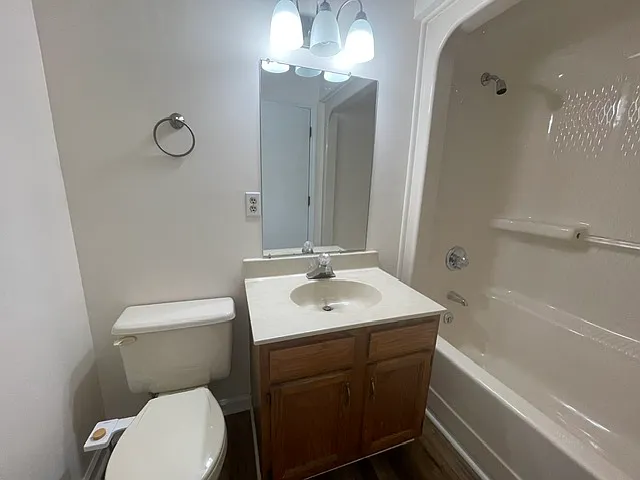 803 Parkway Vista Dr — Photo 8