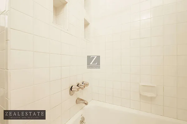 Rented by ZealEstate Group Inc | media 74