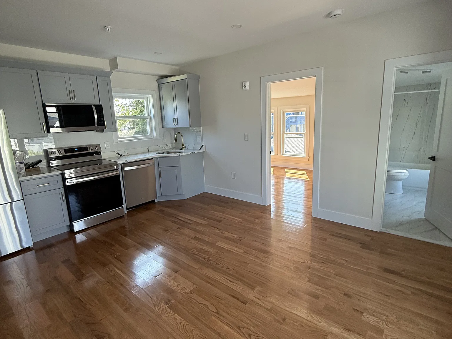 1 bed, 500 sqft, $2,000 — Photo 1