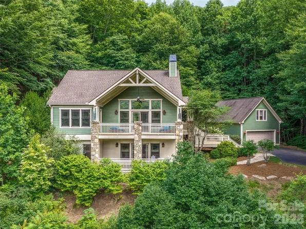 890 Stoney Stream Ln, Arden, NC 28704