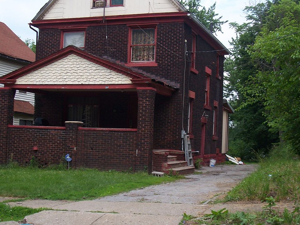 2nd image of 39 N Truesdale Ave