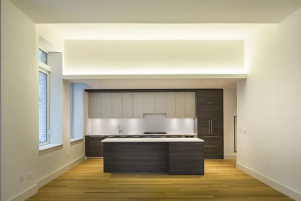 Sold by Stribling | media 2