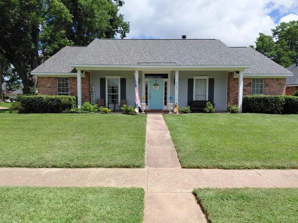 1319 Chopin Dr, Bossier City, LA 71112