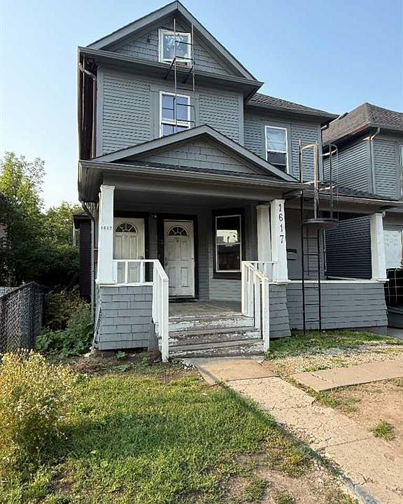 1st image of 1617 12th Ave SW