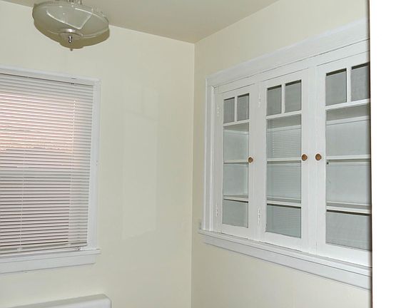 2nd image of 512 13th St N #1