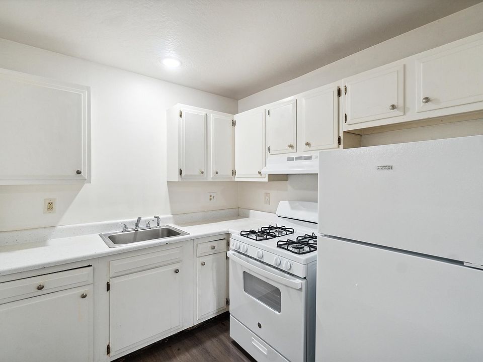 1st image of 1617 N Mason St APT 11