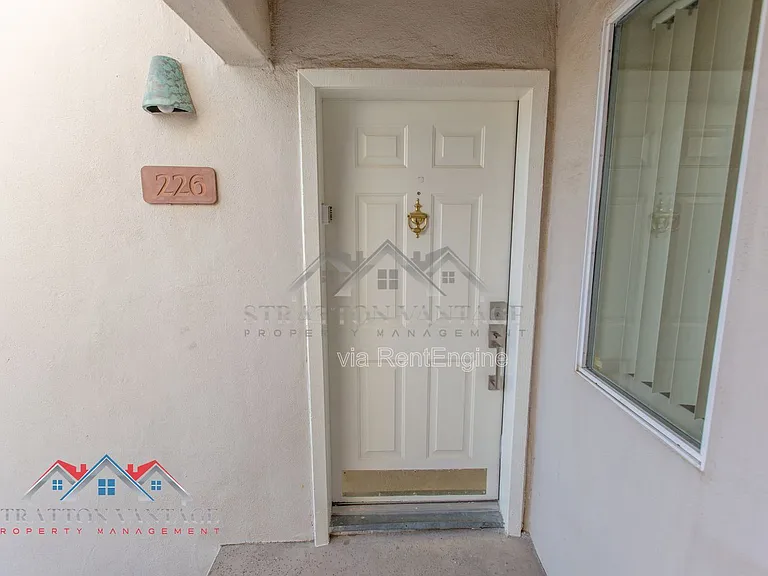 10401 N 52nd St #226 — Photo 5