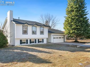 2135 Rusty Hinge Dr, Colorado Springs, CO 80920