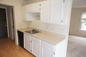 2nd image of 1050 Glouchester Hbr