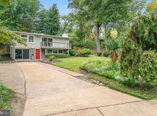 3000 Pine Spring Rd, Falls Church, VA 22042