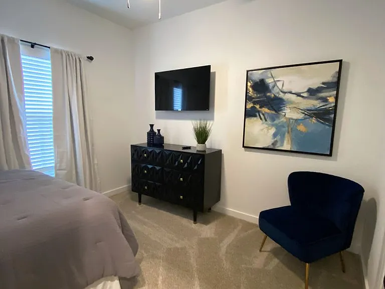 117 N School Ave #4 — Photo 13