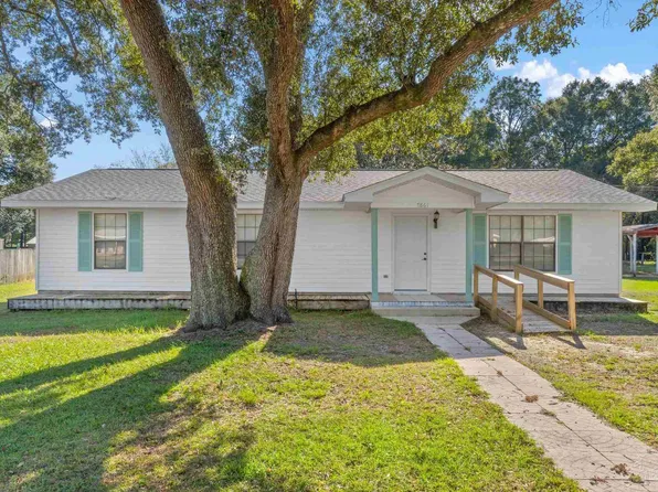 7861 Penny Ln, Milton, FL 32583