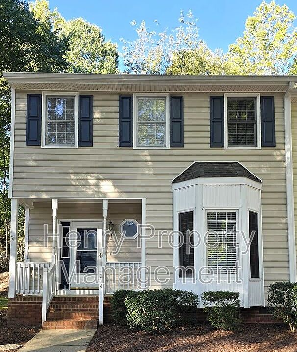 1st image of 214 Riverwalk Cir