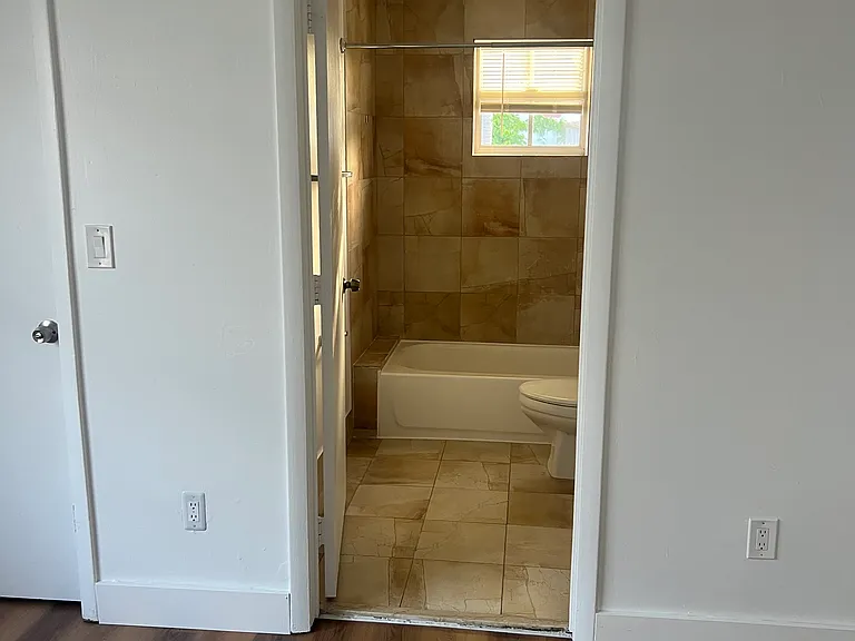 30 SW 57th Ct — Photo 10
