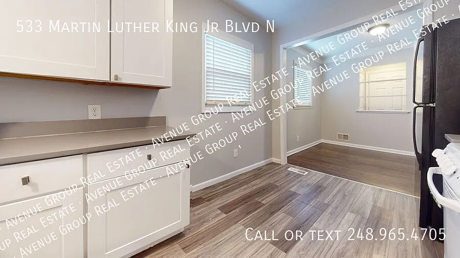 3-Bedroom Brick Ranch for Lease in Pontiac, MI — Photo 3