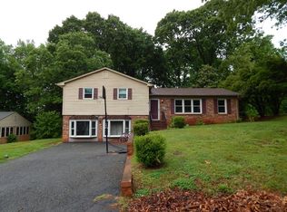 152 Worley Dr, Madison Heights, VA 24572