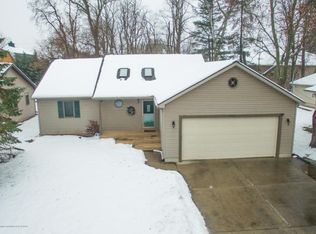 5701 Edson St, Haslett, MI 48840