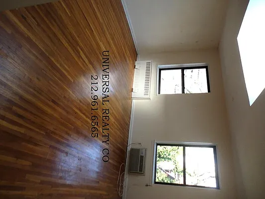 Rented by Universal Realty Group | media 34