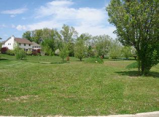 1912 Eden Pl, Rockford, IL 61107