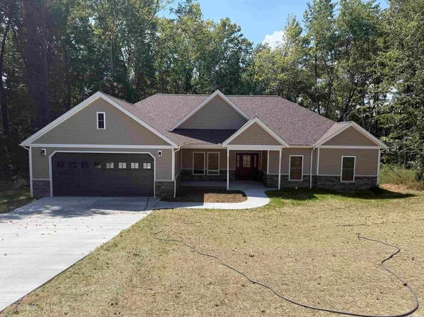 157 E Silver Bell Ct, Santa Claus, IN 47579