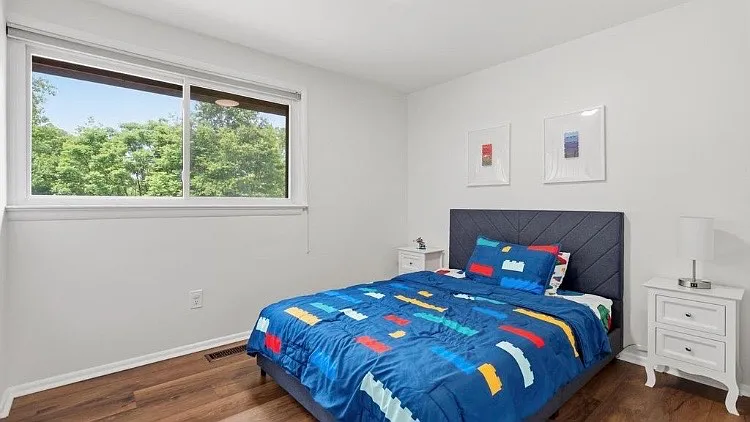 15004 Dufief Dr — Photo 33